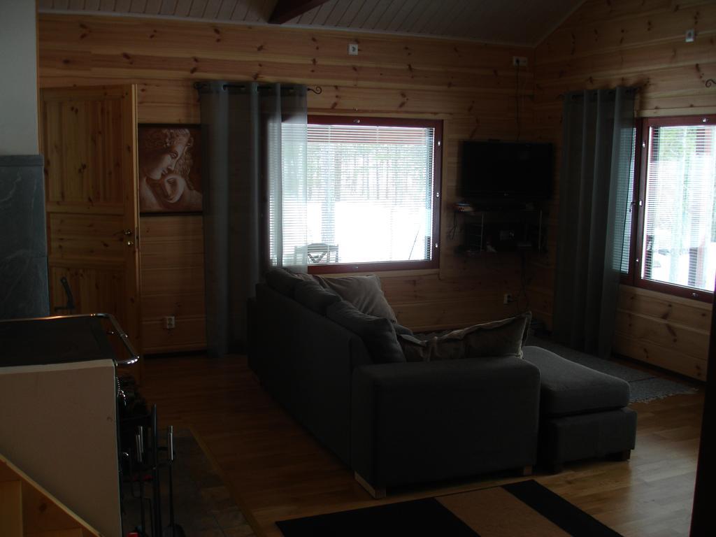 Aamuruskon Ukkola Cottage Sirkkakoski Habitación foto